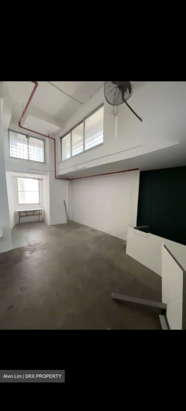 Pantech Business Hub (D5), Factory #588573231
